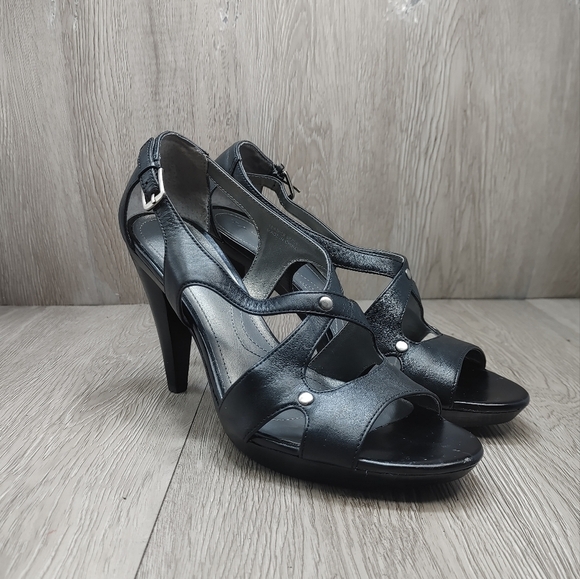 Tahari FLORA Black‎ Leather Heels Pumps Heeled Sandals Strappy Shoes size 8 - Picture 1 of 11